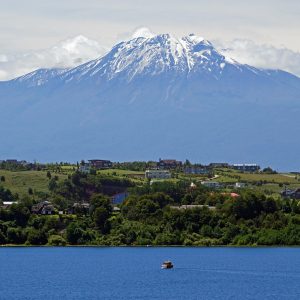 Lago Llanquihelago e vulcano Osorno