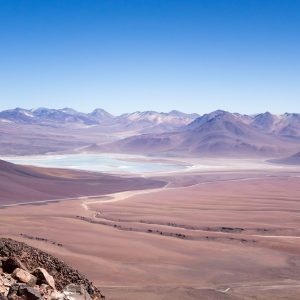 Bolivia Ande deserto e laguna colorata