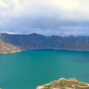 Quilotoa lago di origine vulcanica dell'Ecuador